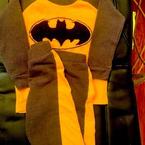 Batman 4T two piece thermal shirt and sweat pants